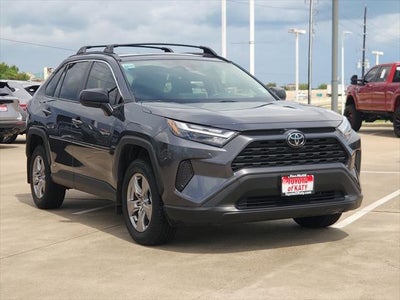 2025 Toyota RAV4 Hybrid LE