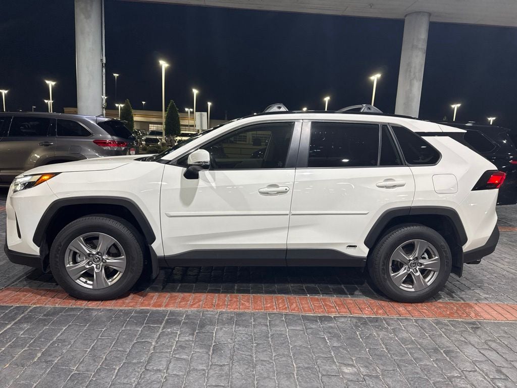2025 Toyota RAV4 Hybrid XLE