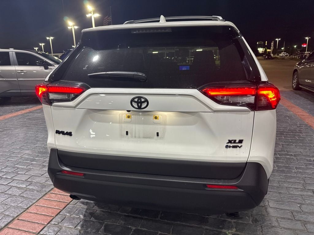 2025 Toyota RAV4 Hybrid XLE