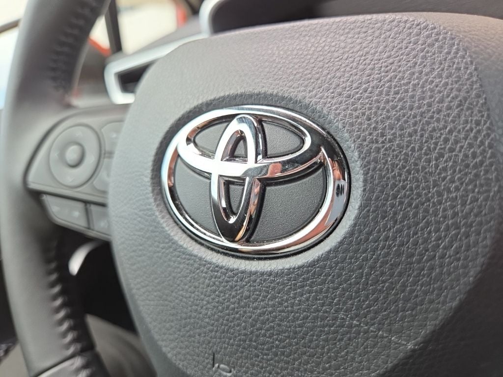 2025 Toyota Corolla Hatchback XSE