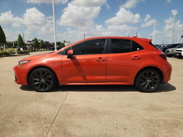 2025 Toyota Corolla Hatchback XSE