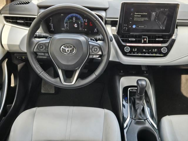 2025 Toyota Corolla Hatchback XSE