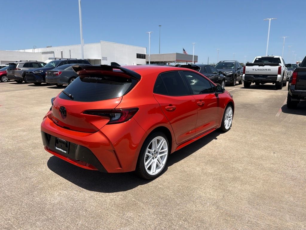 2026 Toyota Corolla Hatchback SE