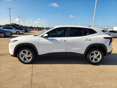 2025 Chevrolet Trax LS