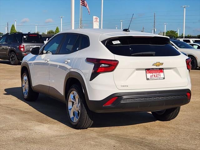 2025 Chevrolet Trax LS