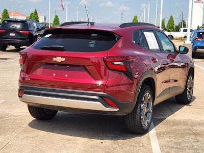 2025 Chevrolet Trax LT
