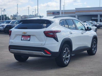 2025 Chevrolet Trax LT
