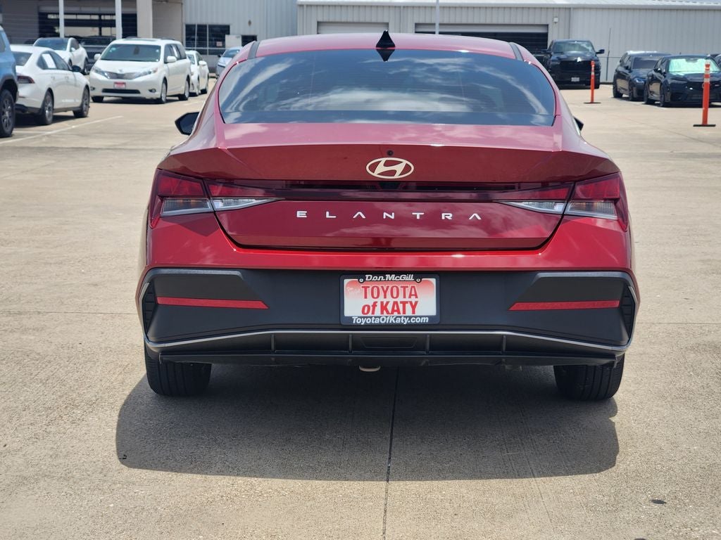 2024 Hyundai Elantra SEL