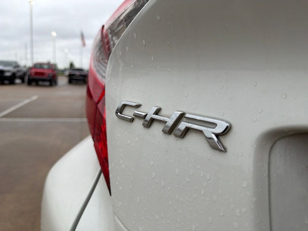 2018 Toyota C-HR XLE Premium