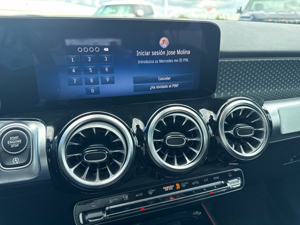 2024 Mercedes-Benz GLB GLB 250