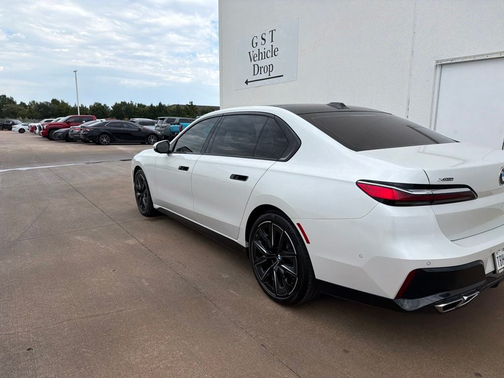 2023 BMW 760i 760i xDrive