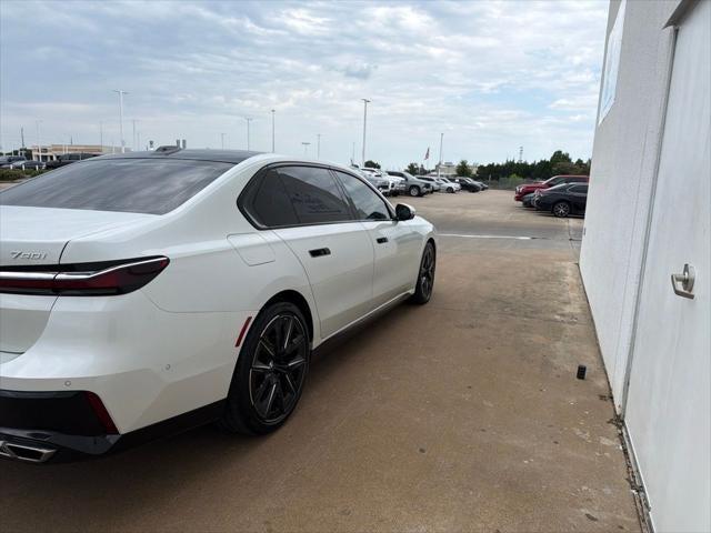 2023 BMW 760i 760i xDrive