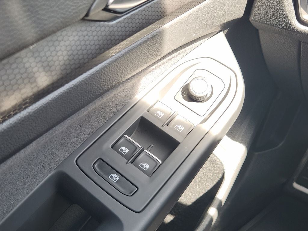 2024 Volkswagen Golf GTI SE