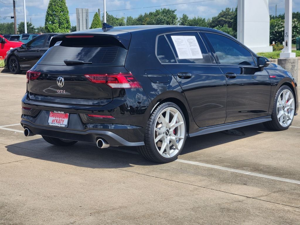 2024 Volkswagen Golf GTI SE