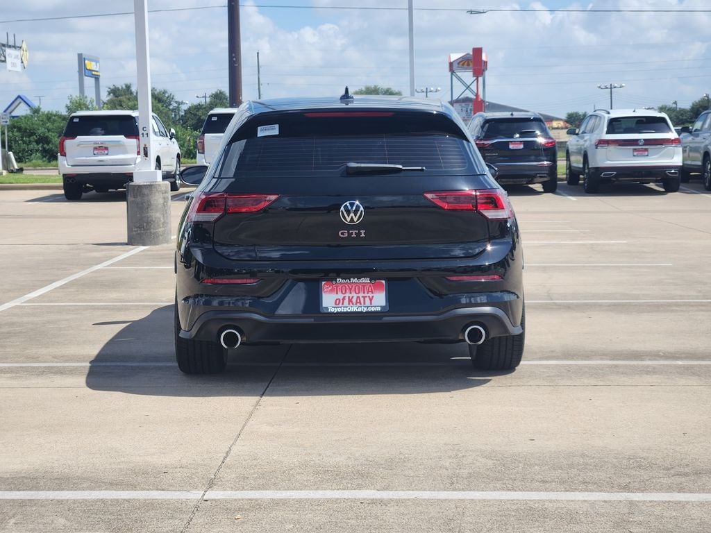 2024 Volkswagen Golf GTI SE
