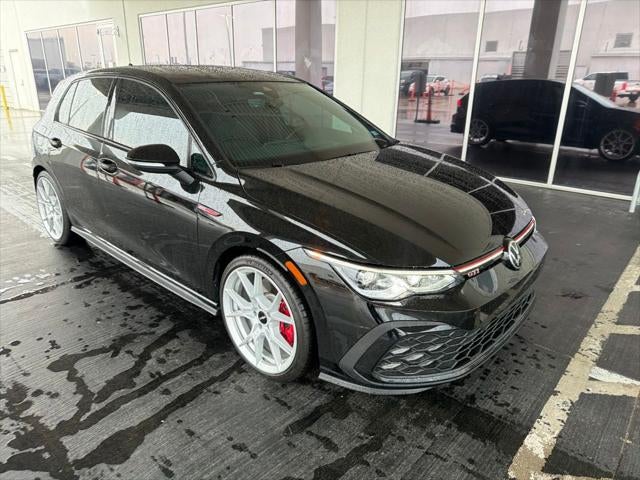 2024 Volkswagen Golf GTI SE