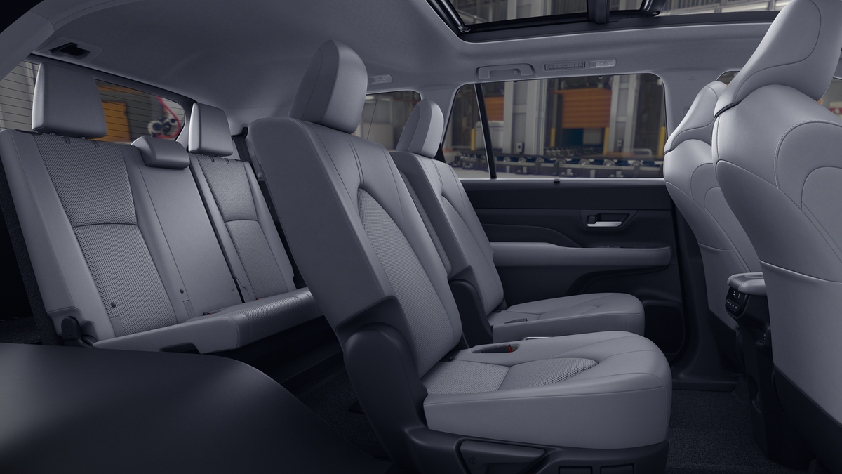 2026 Toyota Grand Highlander Hybrid Hybrid XLE