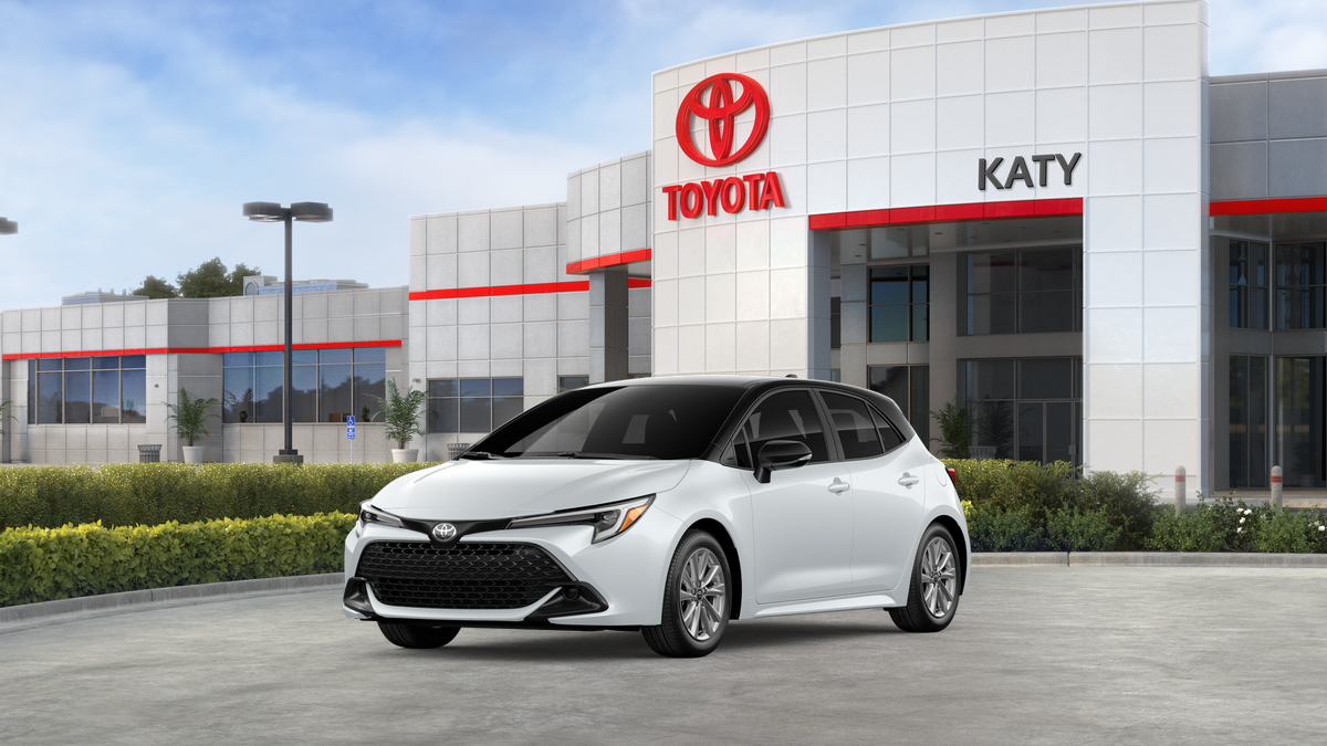 2027 Toyota Corolla Hatchback SE